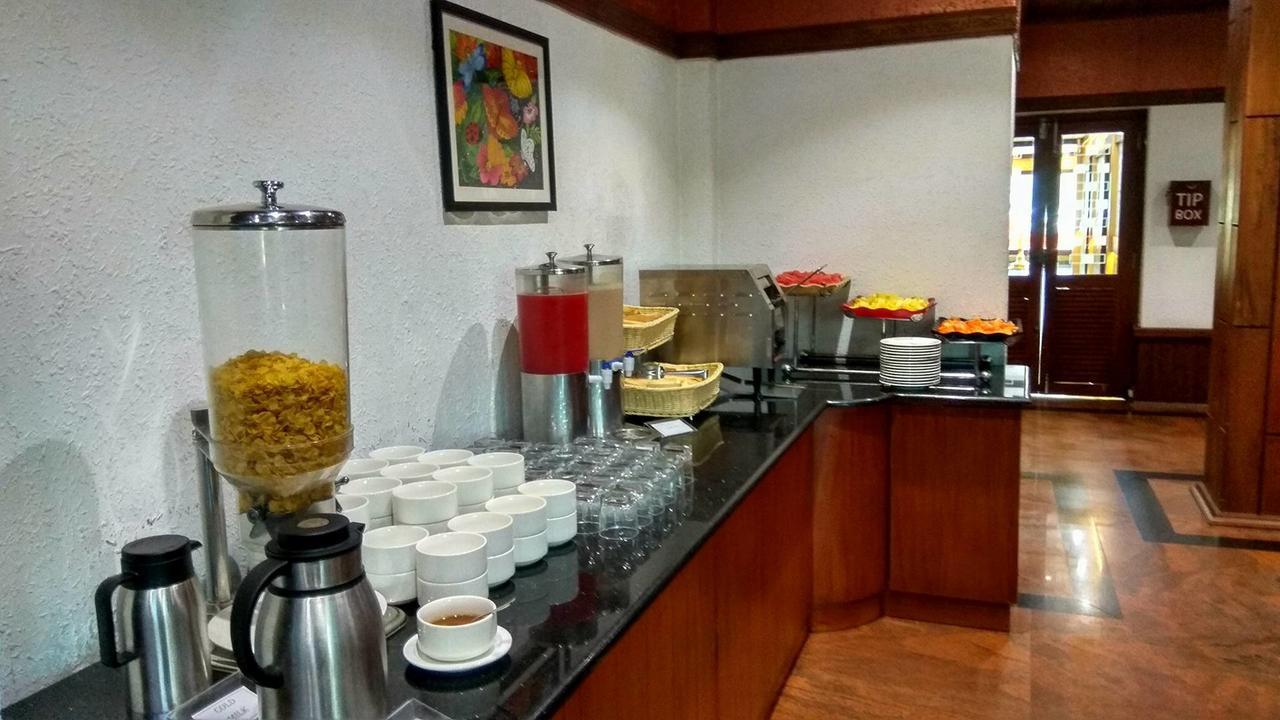 Elysium Garden Hotel Munnar Ngoại thất bức ảnh