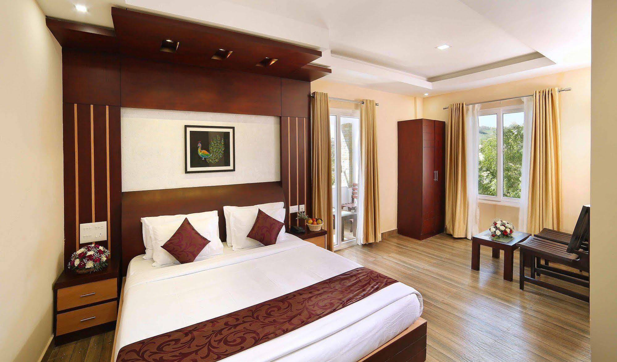 Elysium Garden Hotel Munnar Ngoại thất bức ảnh